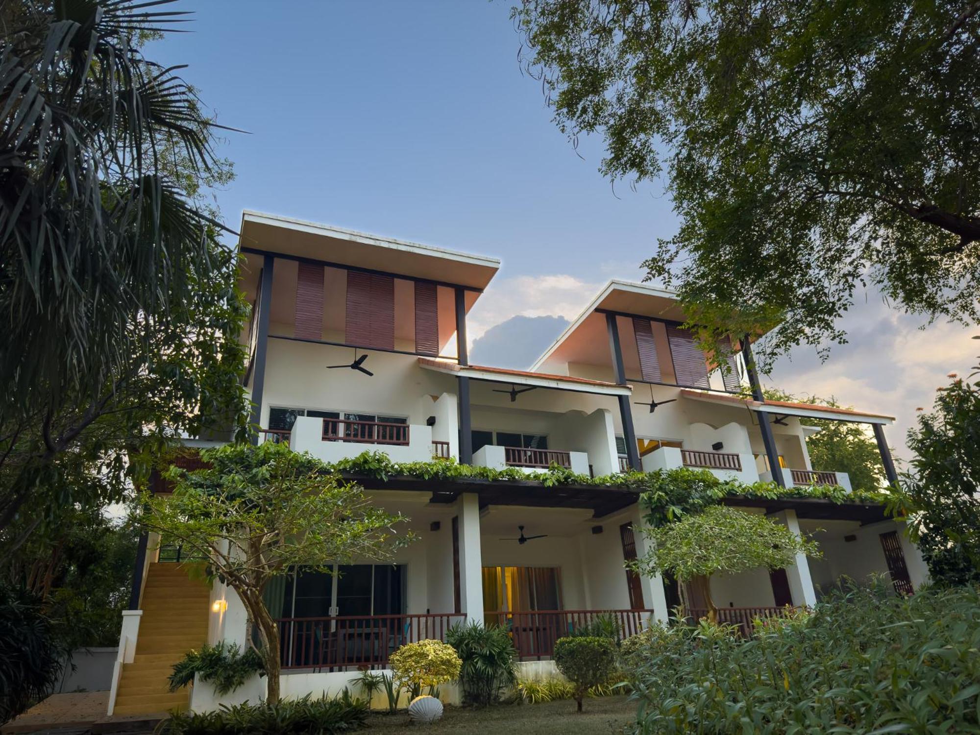 Minitel By The Sea - Pranburi Hotel Sam Roi Yot Exterior photo