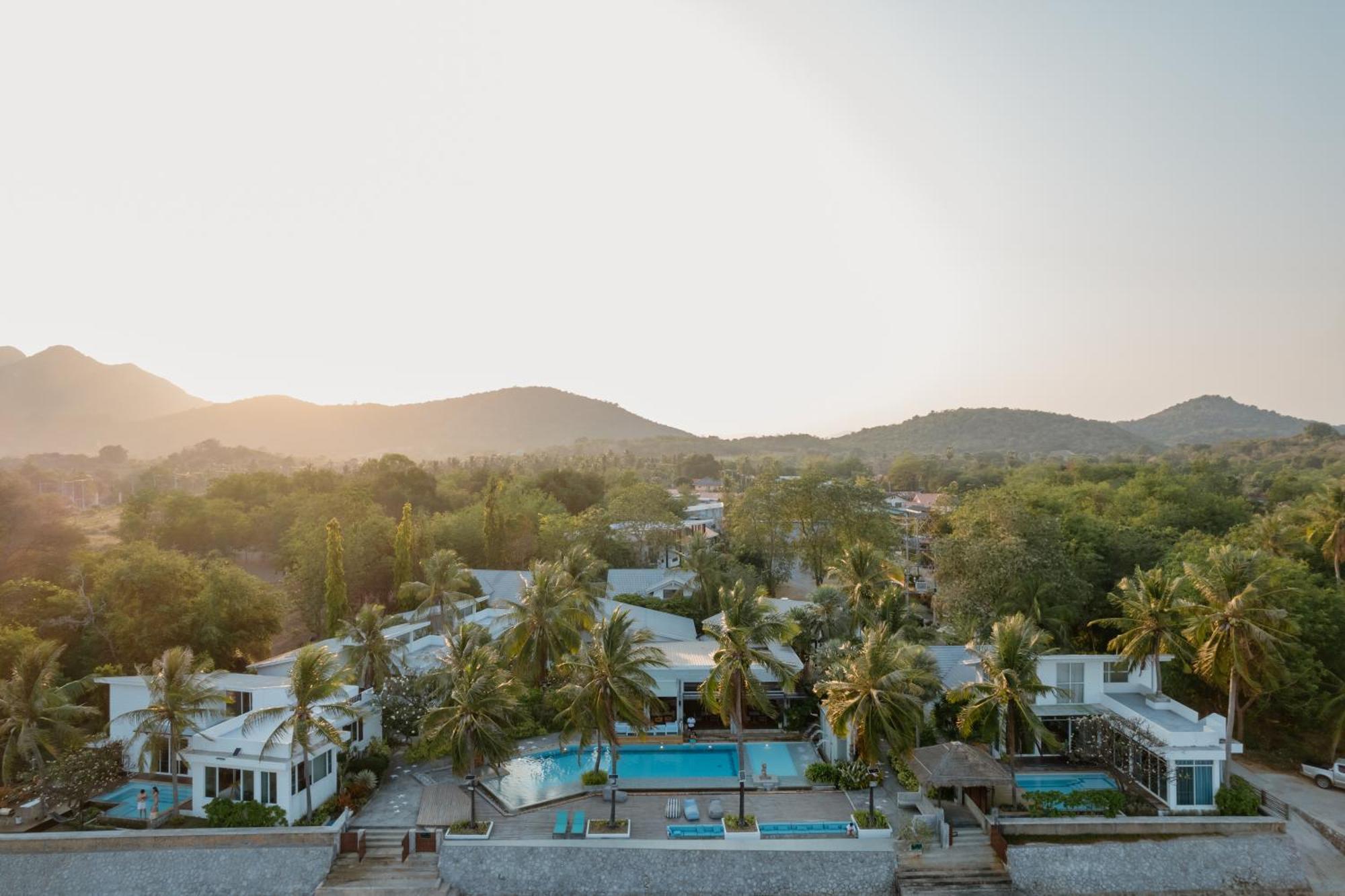 Minitel By The Sea - Pranburi Hotel Sam Roi Yot Exterior photo