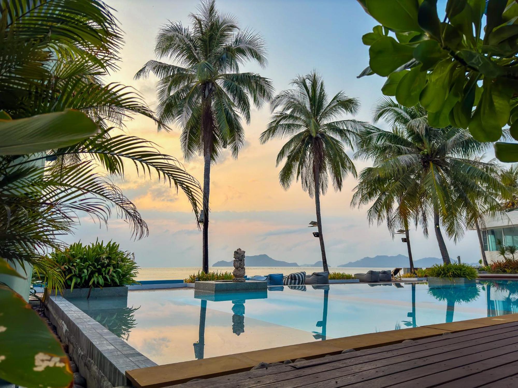 Minitel By The Sea - Pranburi Hotel Sam Roi Yot Exterior photo