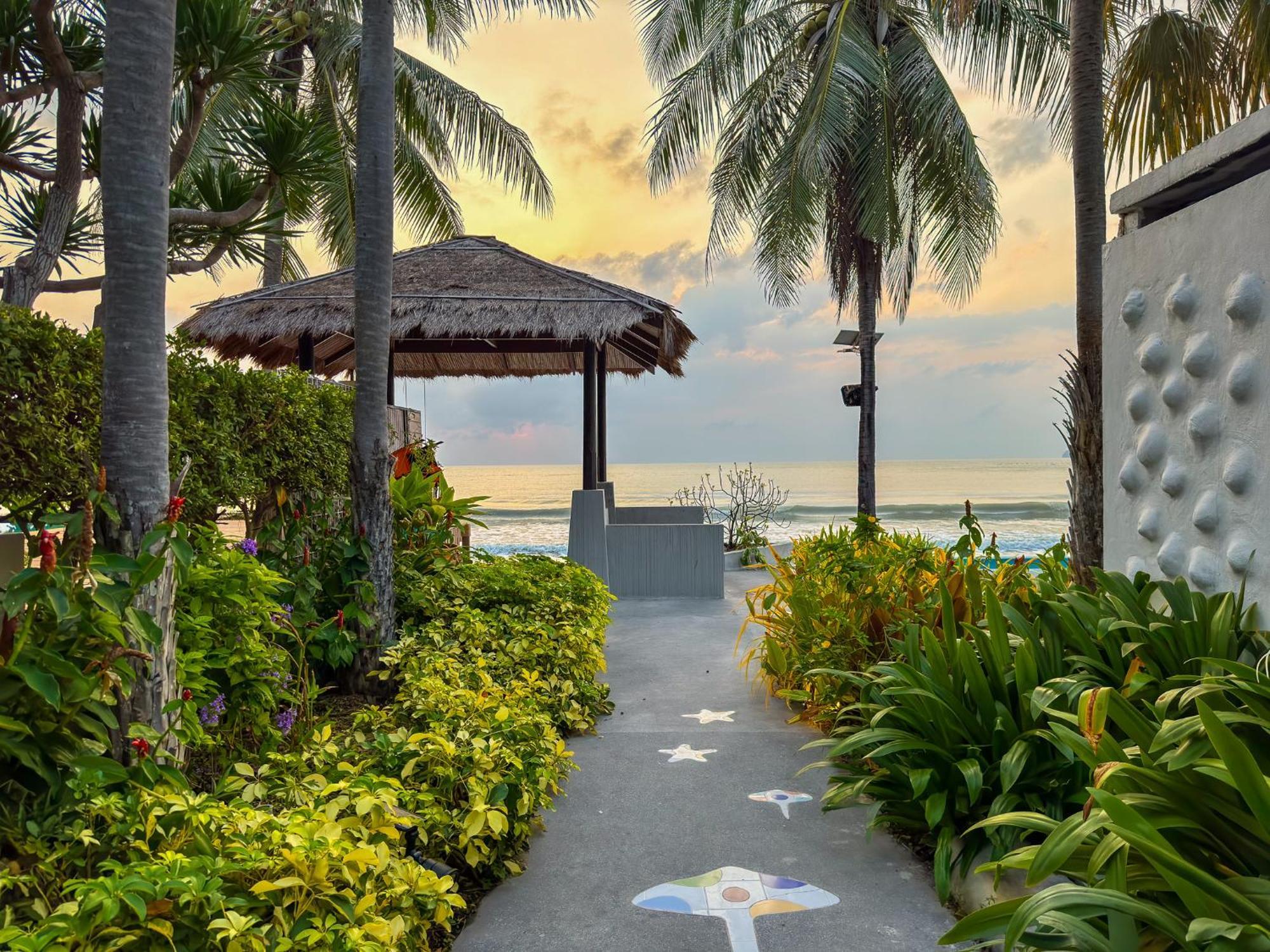 Minitel By The Sea - Pranburi Hotel Sam Roi Yot Exterior photo
